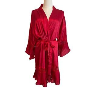 Victoria's Secret Robe Size XS/S Red Bell Sleeve Vampire Devilish Romance  Fairy